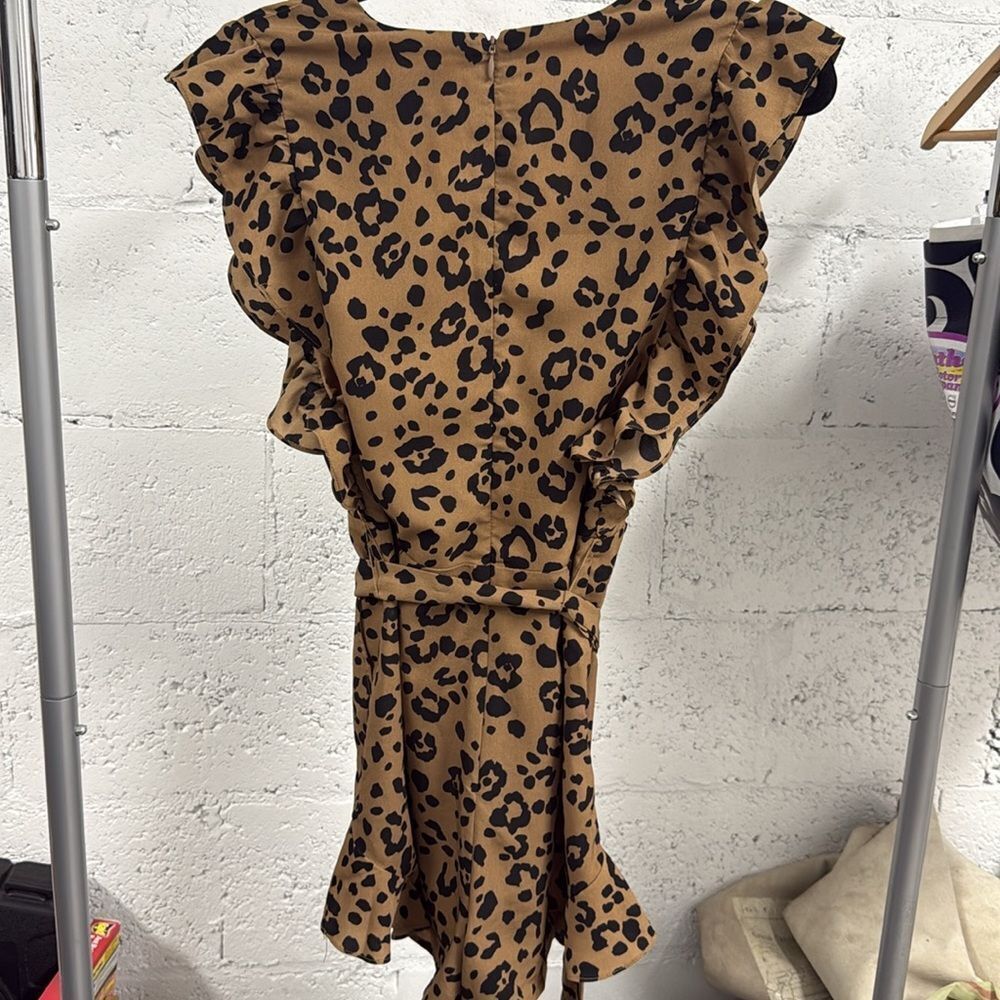 Lovers + Friends Brown Leopard Romper Shorts - Size Small - Belted - Ruffled - Picture 4 of 4